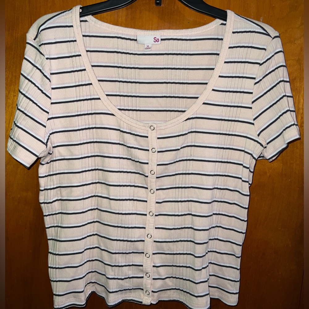 SO XL stripped shirt